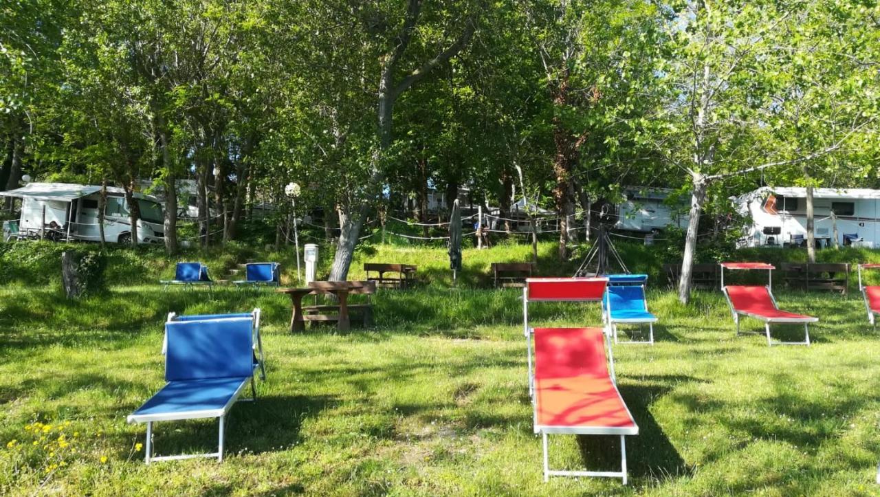 Camping Gabicce Monte Габичче-Маре Экстерьер фото